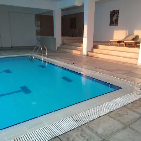 شقة Sweetwaterbey Beachfront Yali