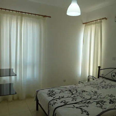 شقة Sweetwaterbey Beachfront